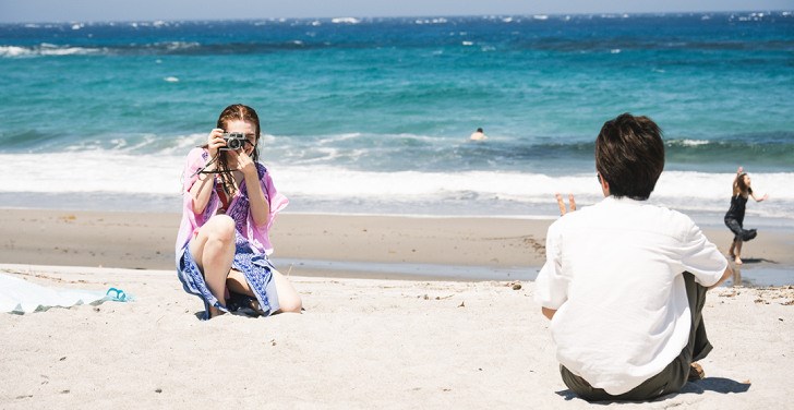 Dos extraños, dos estaciones