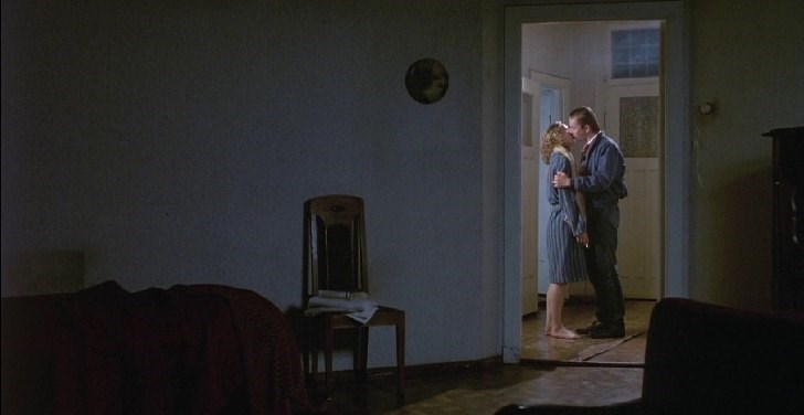 Sombras en el Paraíso